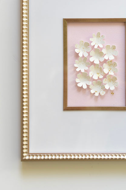 Blush Petals Flowertaglio